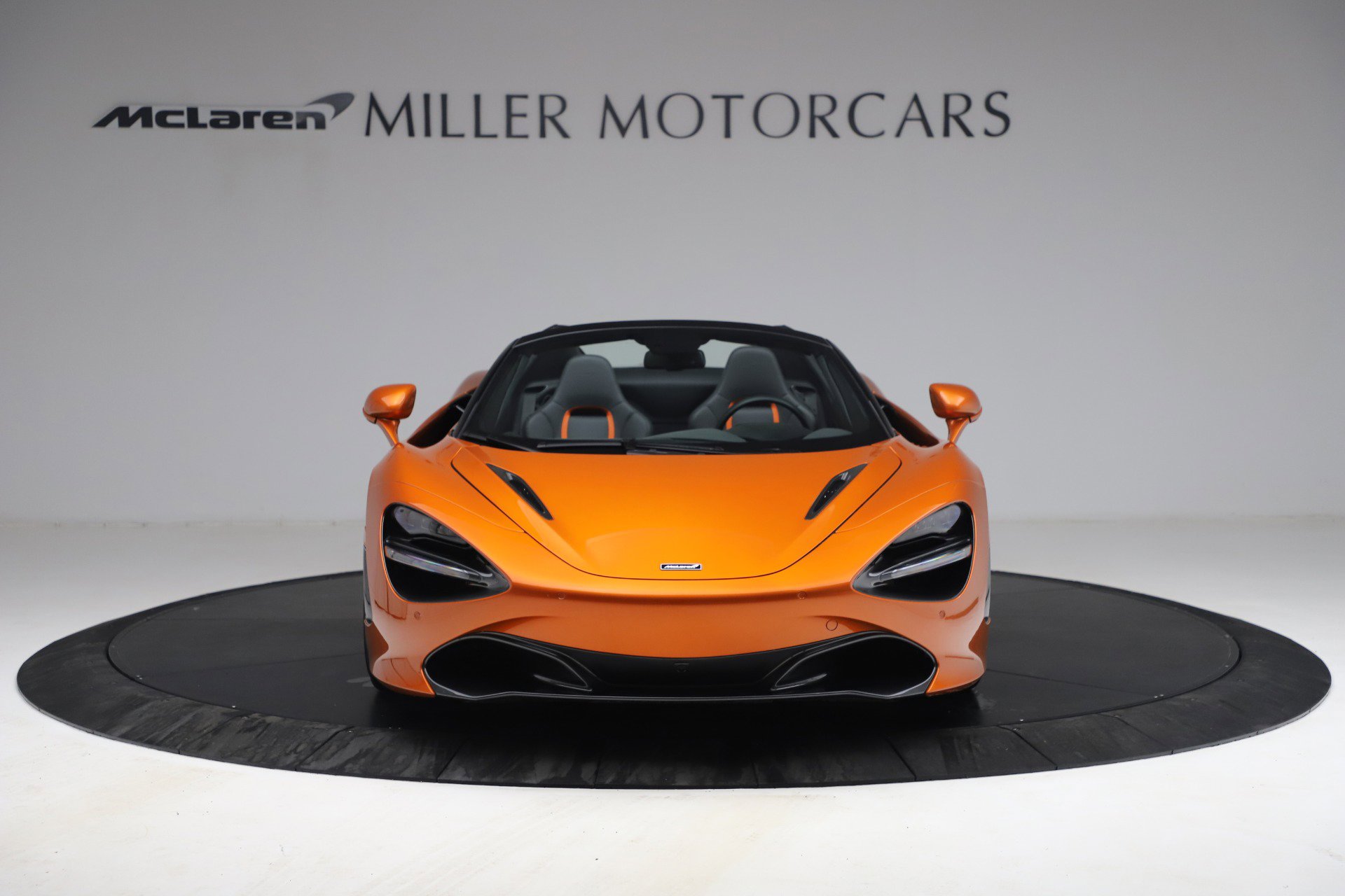 Used 2020 McLaren 720S Spider photo 12
