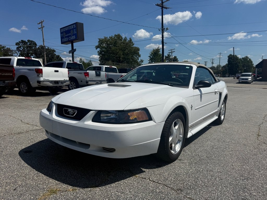 Used 2001 Ford Mustang Convertible