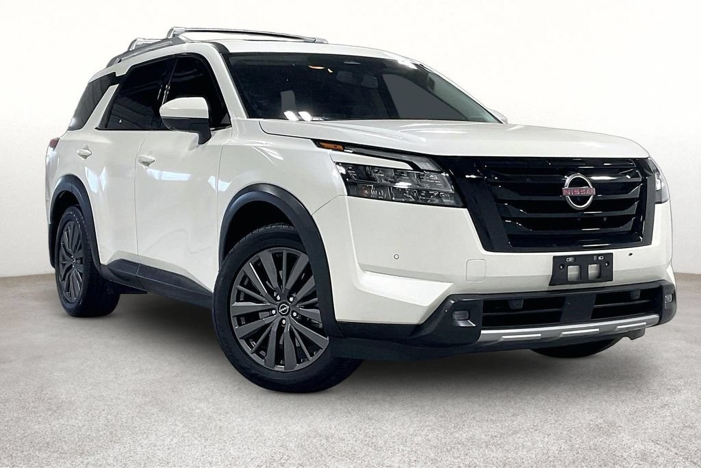 Used 2022 Nissan Pathfinder SL w/ SL Premium Package