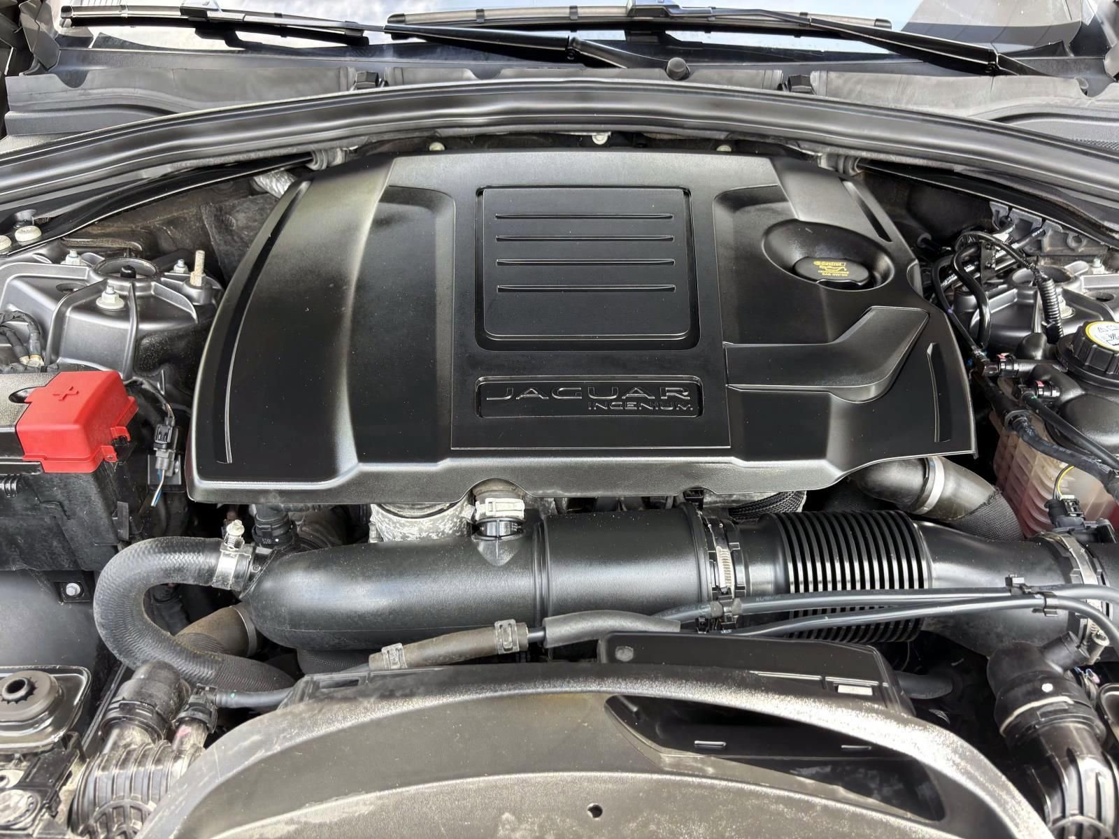 2019 Jaguar F-Pace R-Sport