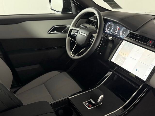 2026 Land Rover Range Rover Velar Dynamic SE