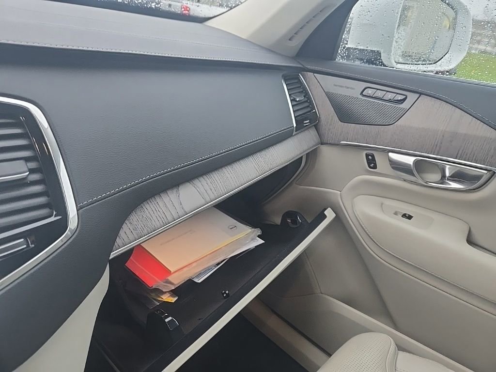 2023 Volvo Xc90 T8 Ultimate