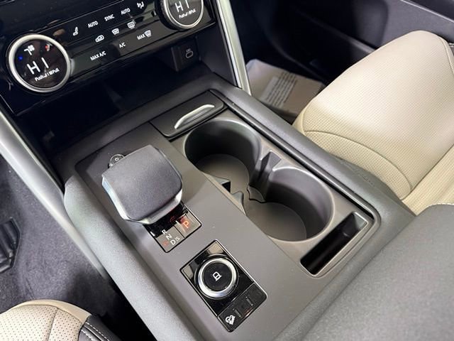 2025 Land Rover Discovery Dynamic SE