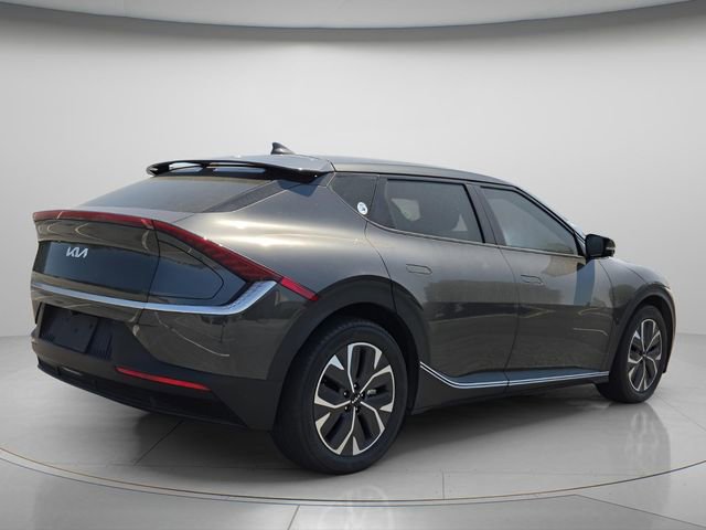 2024 Kia EV6 Light