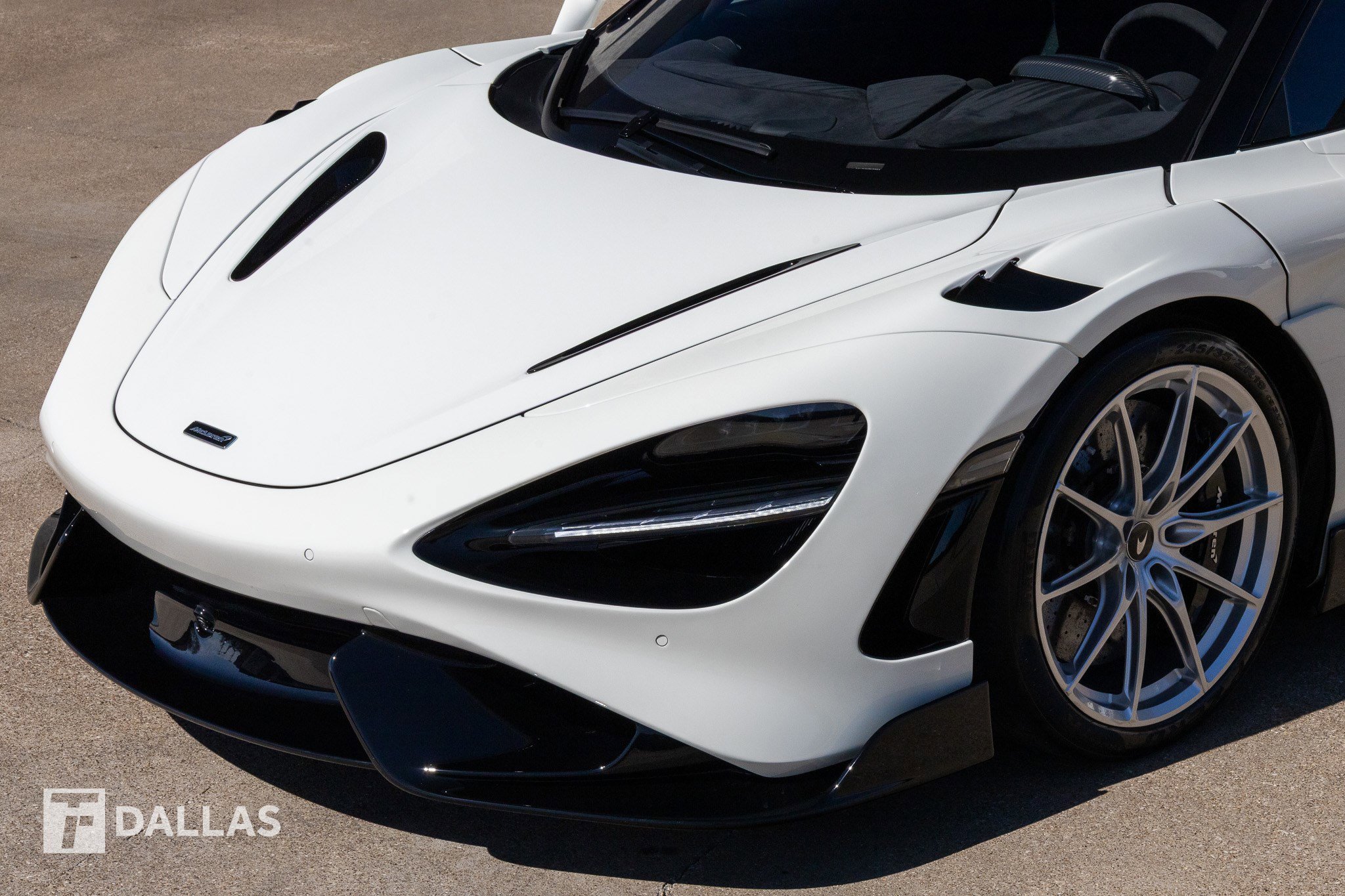 Used 2021 McLaren 765LT photo 7