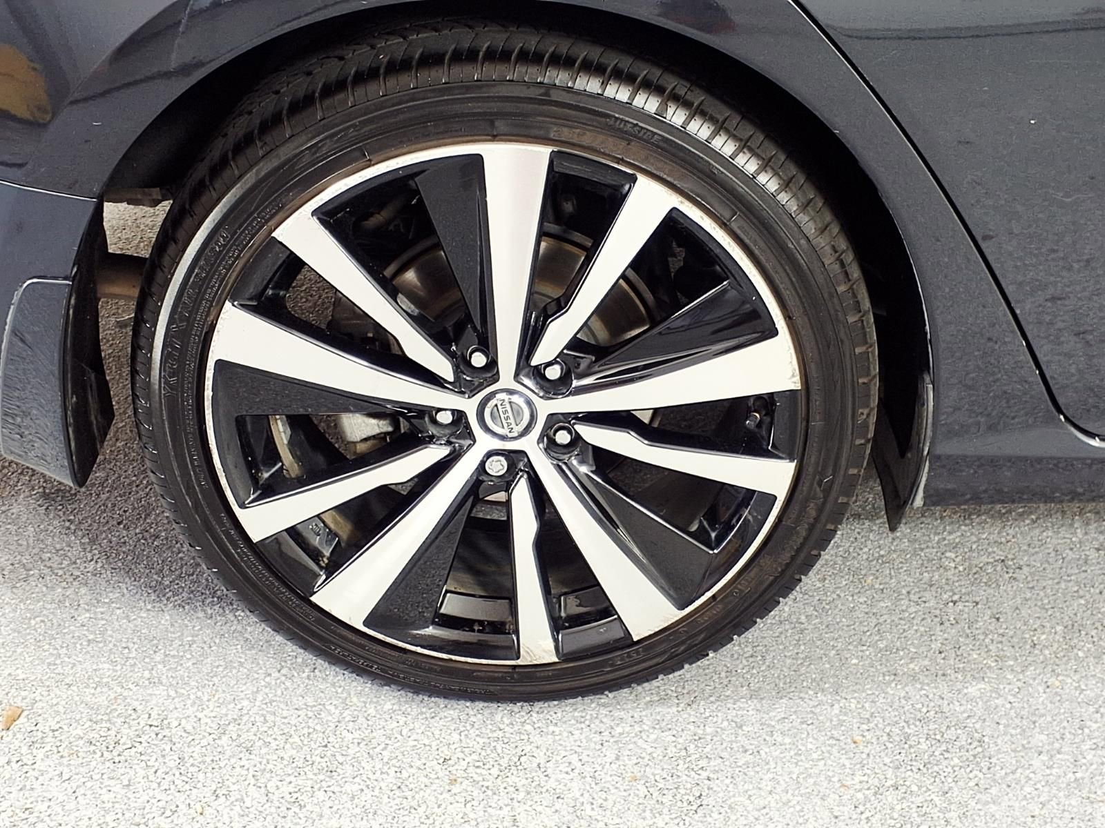 2020 Nissan Altima 2.5 Platinum