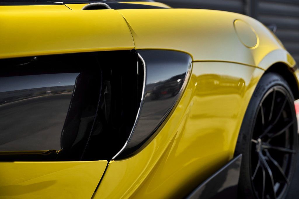 Used 2019 McLaren 600LT photo 11