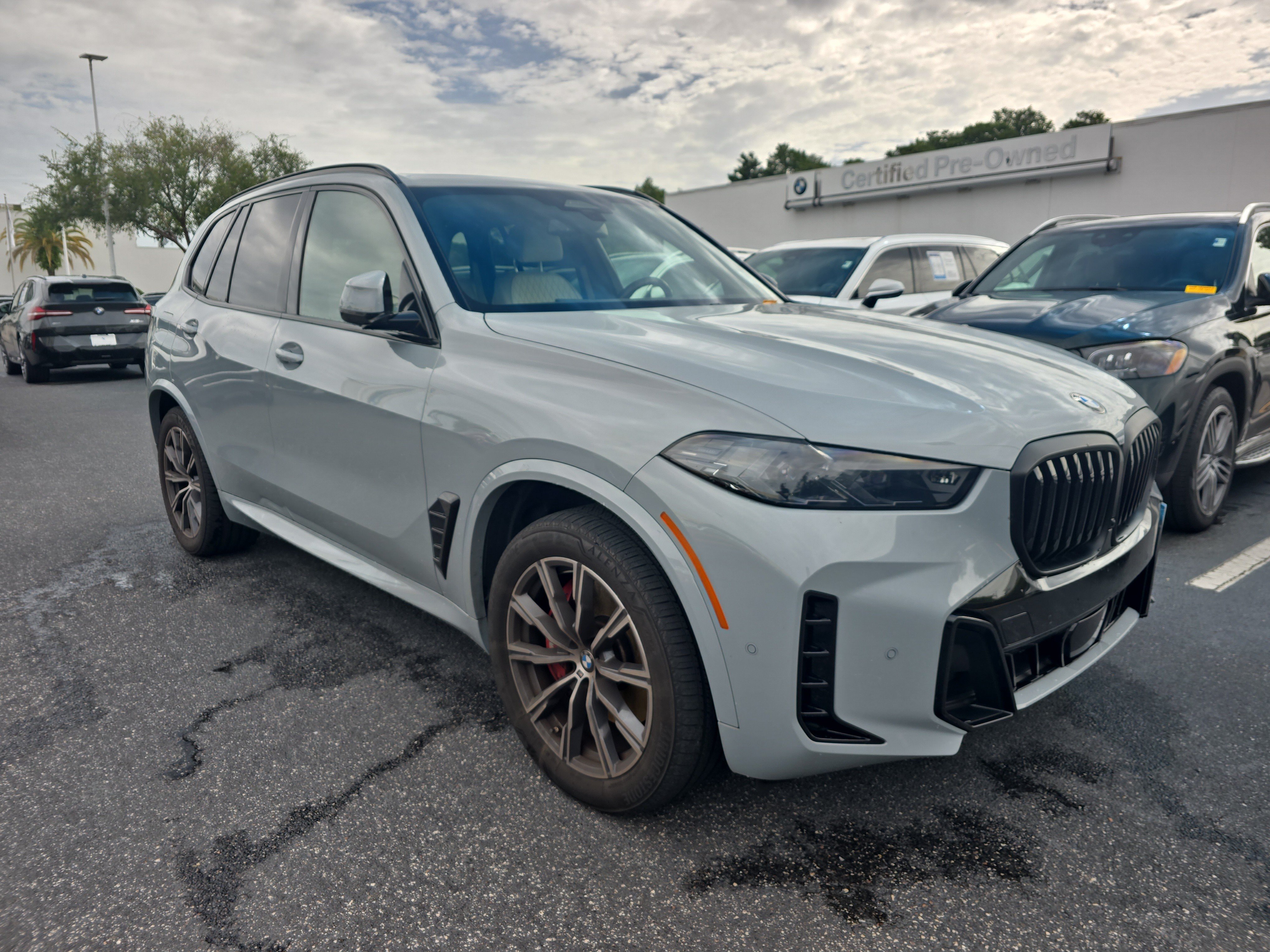 Used 2024 BMW X5 sDrive40i w/ M Sport Package