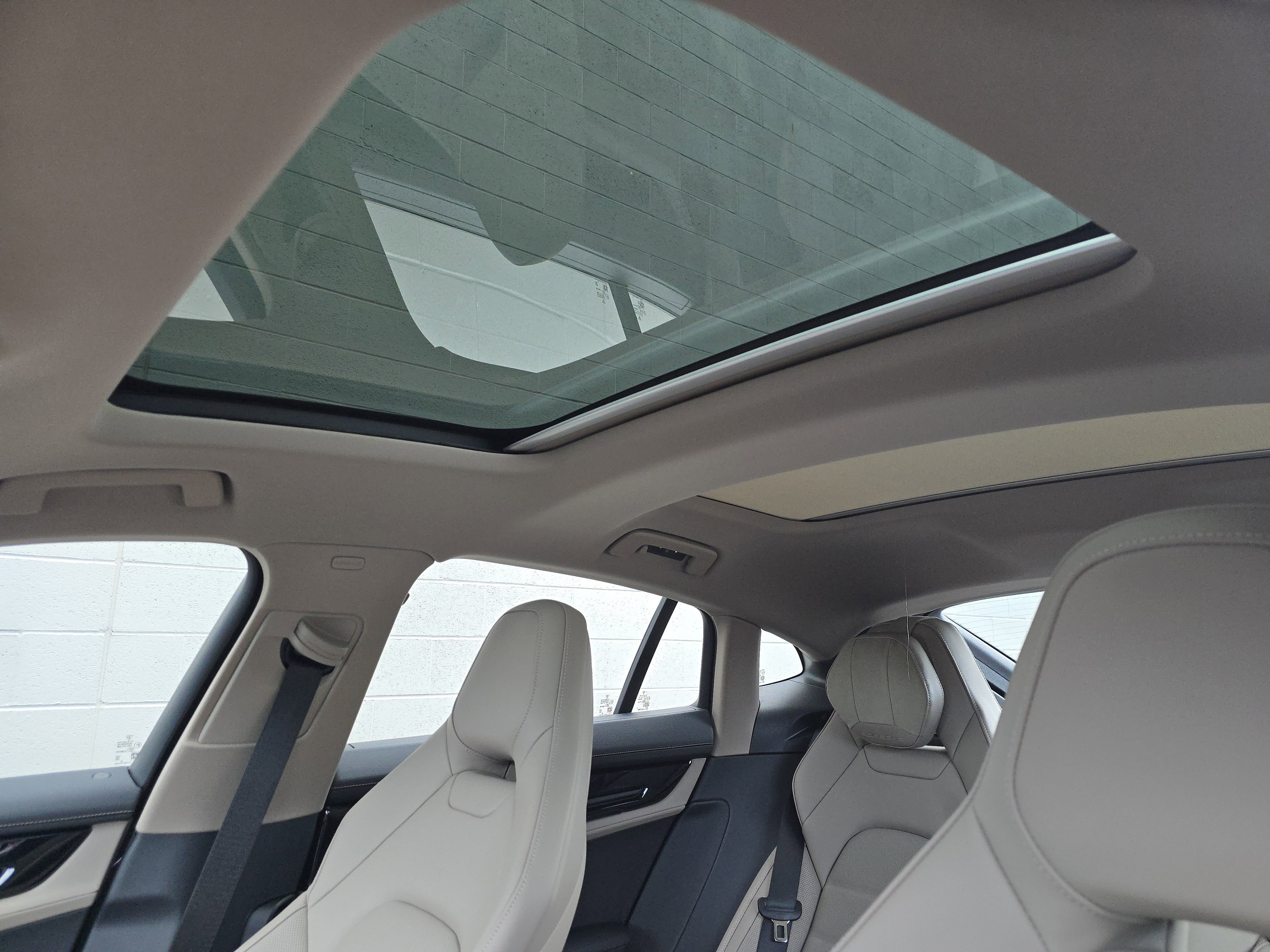 2026 Porsche Panamera 4