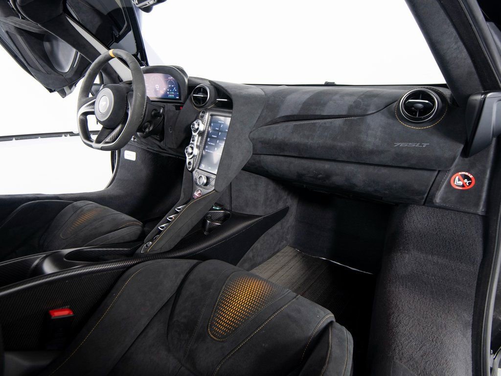 Used 2021 McLaren 765LT photo 26
