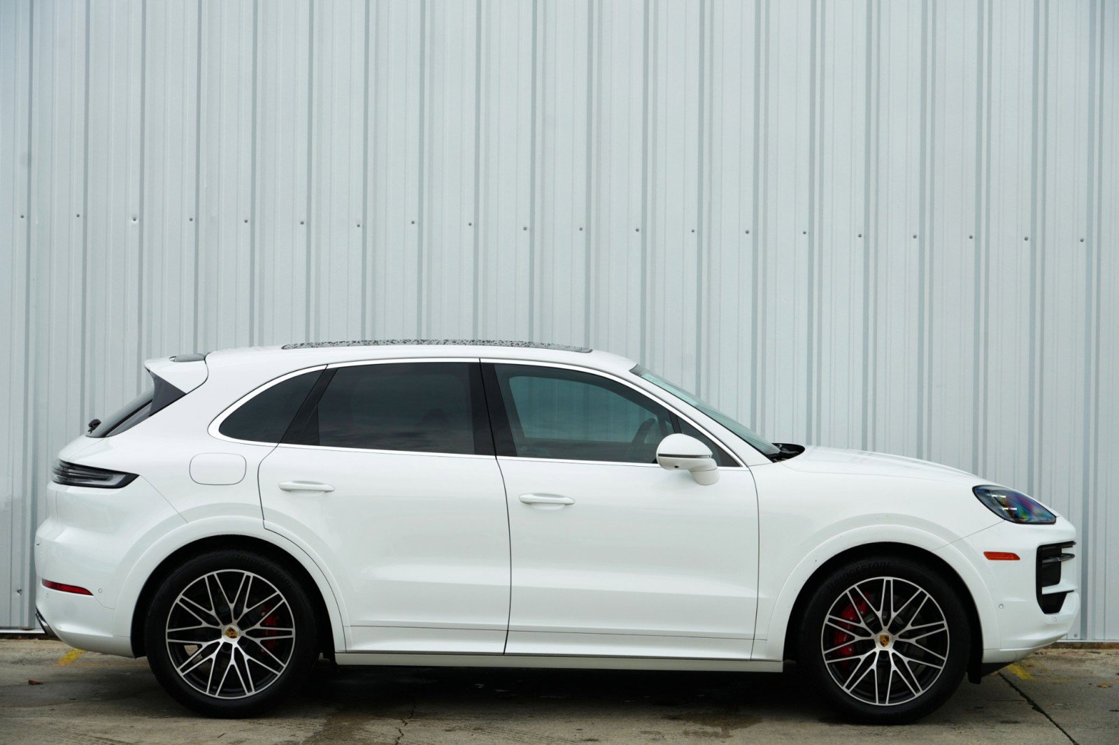 2024 Porsche Cayenne S