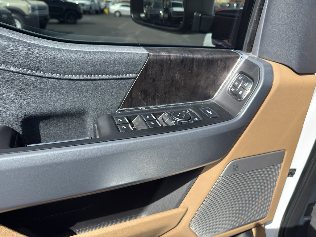 2024 Ford F350 Lariat