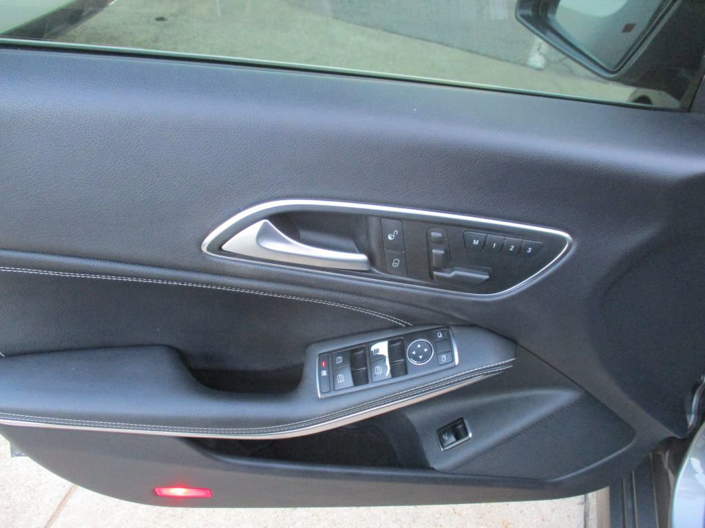 2015 Mercedes-Benz CLA 250 250