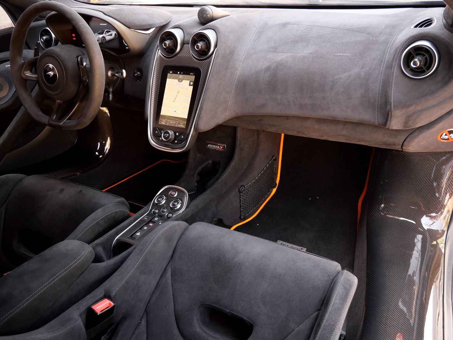 Used 2019 McLaren 600LT photo 10