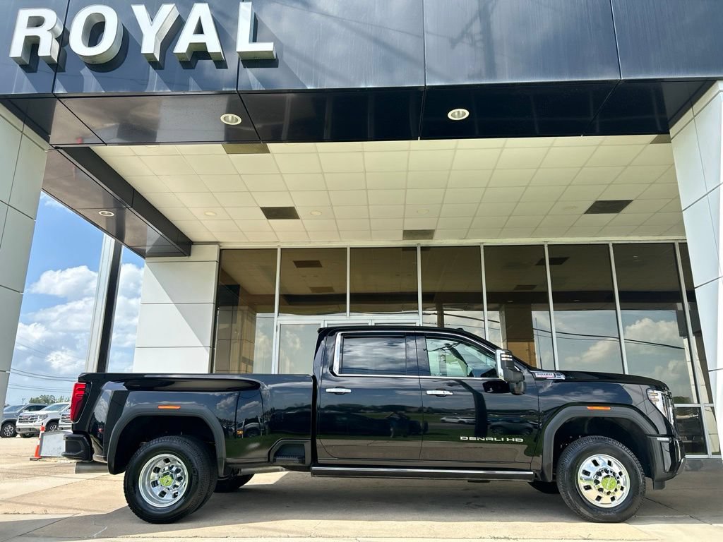 Used 2024 GMC Sierra 3500 Denali w/ Denali Reserve Package