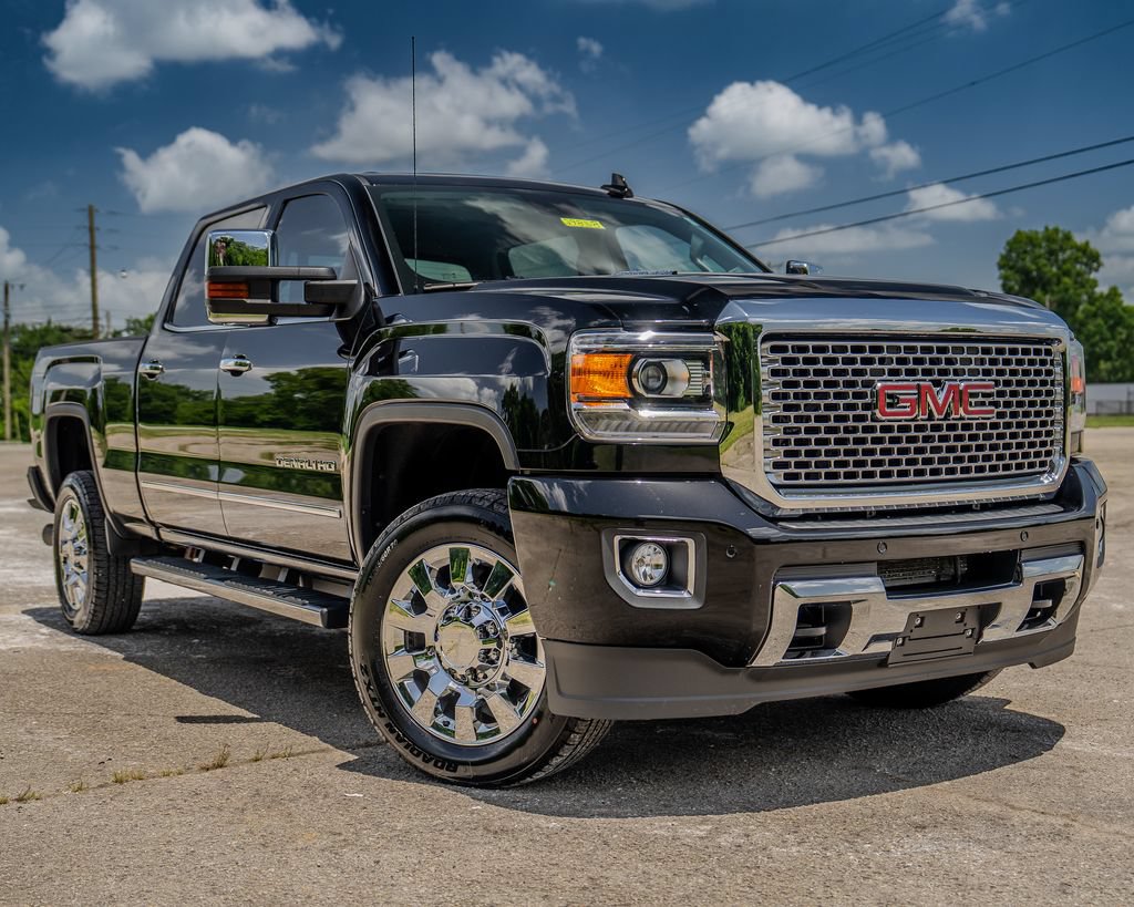Used 2016 GMC Sierra 2500 Denali w/ Duramax Plus Package