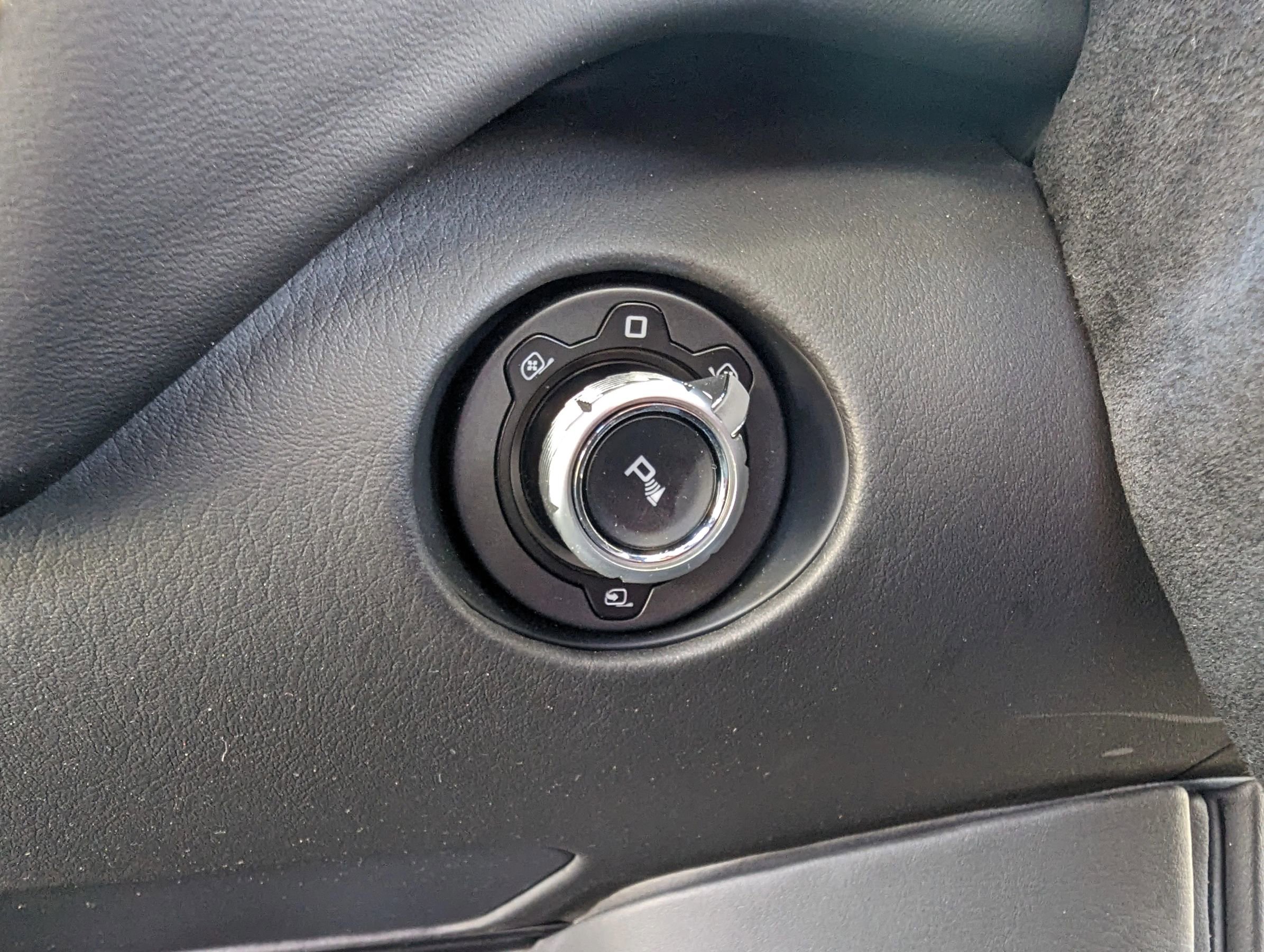 Used 2021 McLaren 720S Luxury photo 25