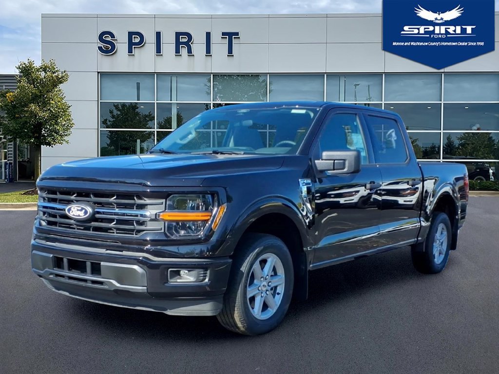New 2026 Ford F150 XLT w/ Equipment Group 301A Standard