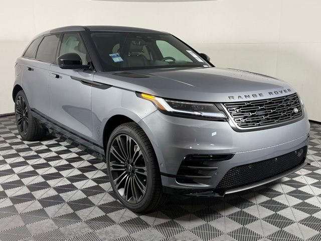 2026 Land Rover Range Rover Velar Dynamic SE