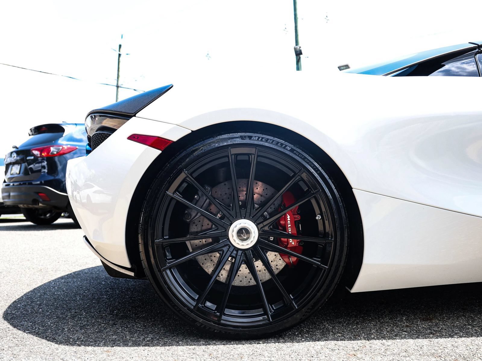 Used 2020 McLaren 720S Spider photo 16