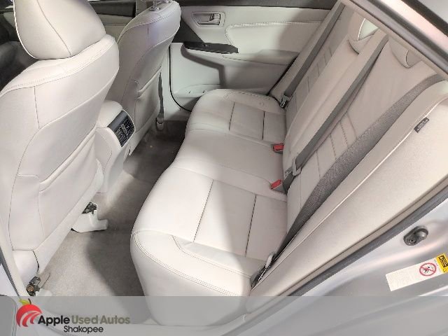 2016 Toyota Camry XLE