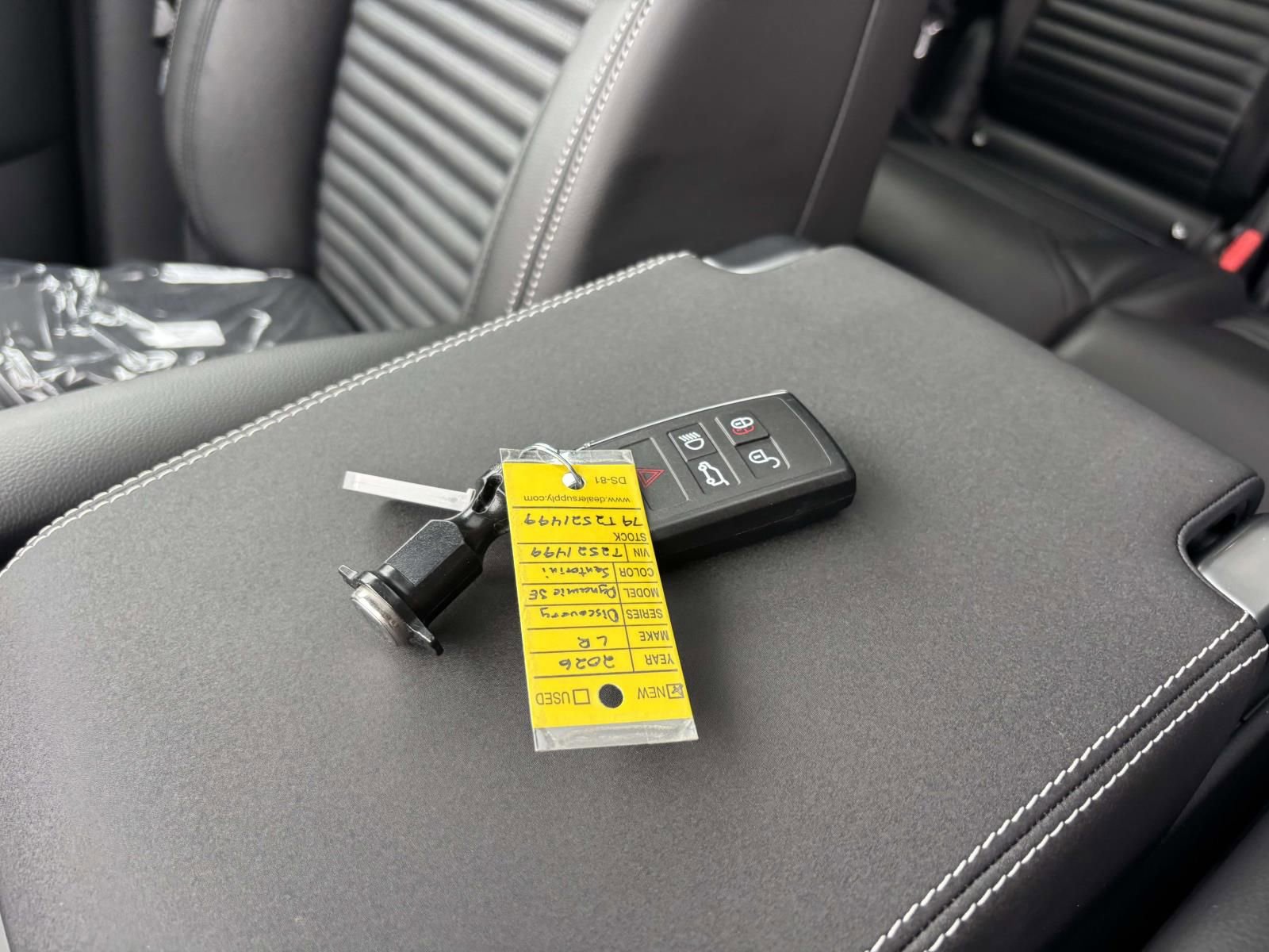 2026 Land Rover Discovery Dynamic SE