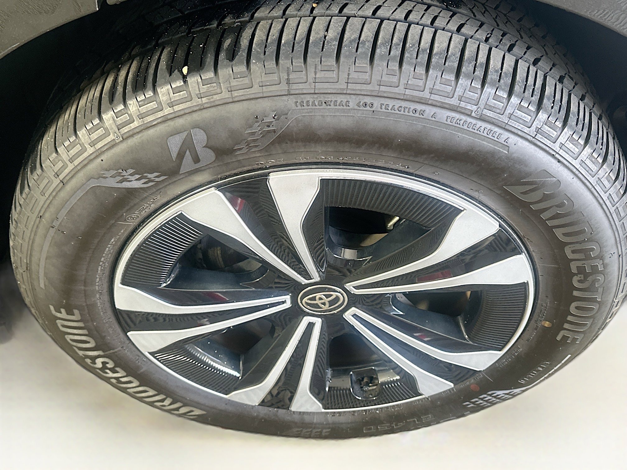 2023 Toyota bZ4X XLE