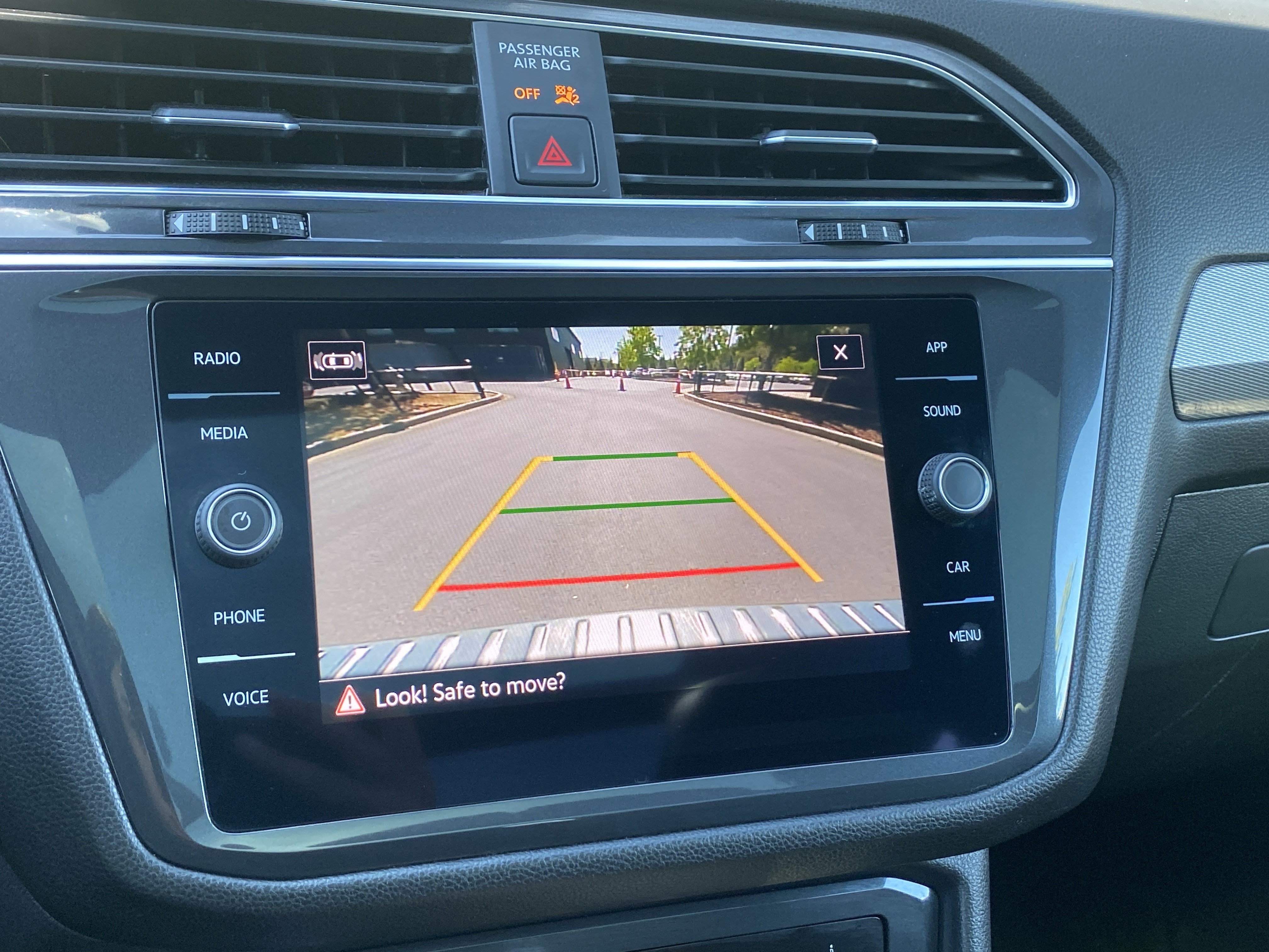 2023 Volkswagen Tiguan SE R-Line