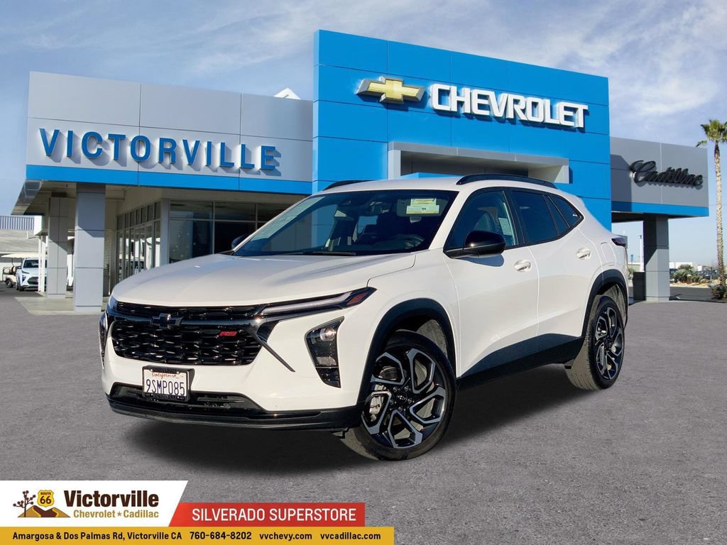 Used 2025 Chevrolet Trax RS w/ Driver Confidence Package