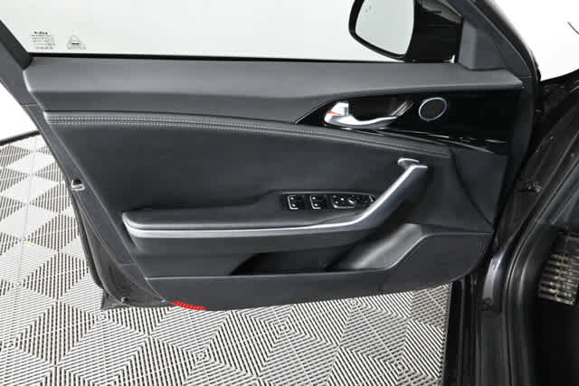 2023 Kia Stinger GT-Line