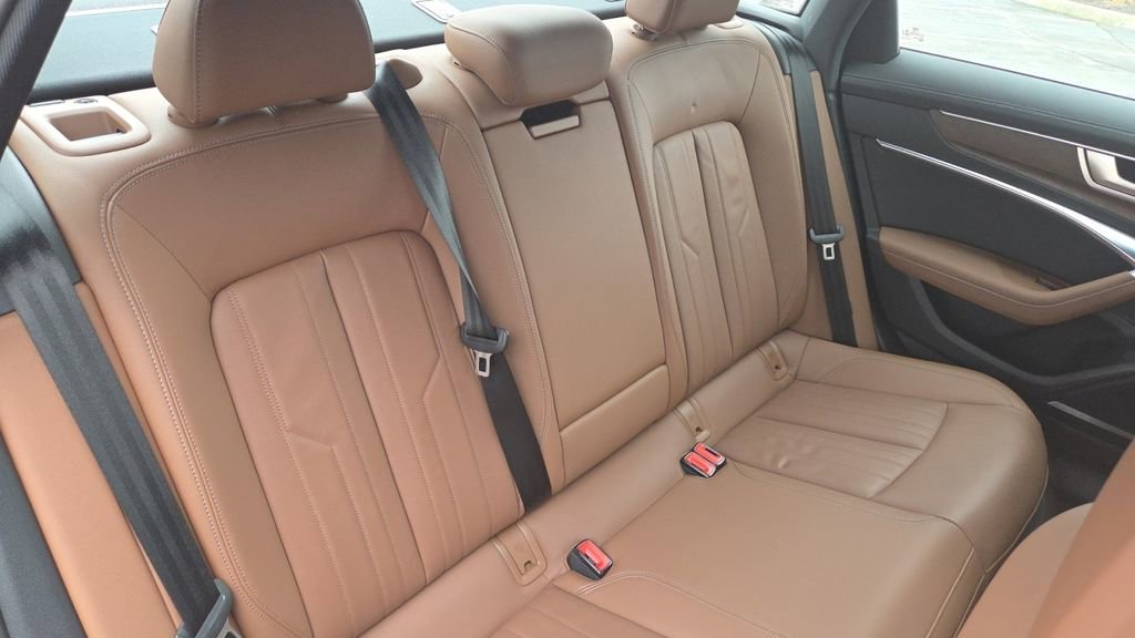 2022 Audi A6 Premium Plus