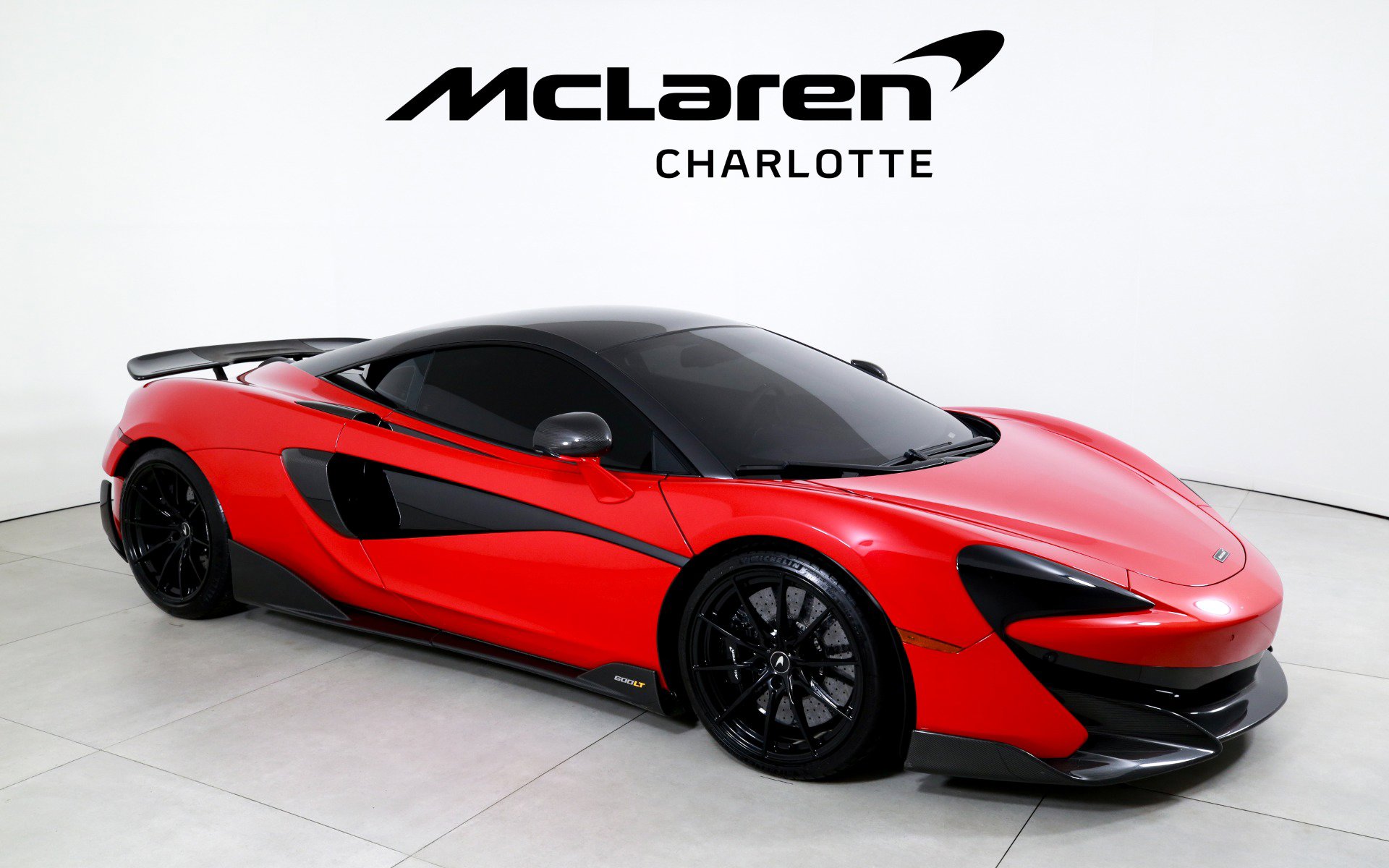 Used 2019 McLaren 600LT photo 2