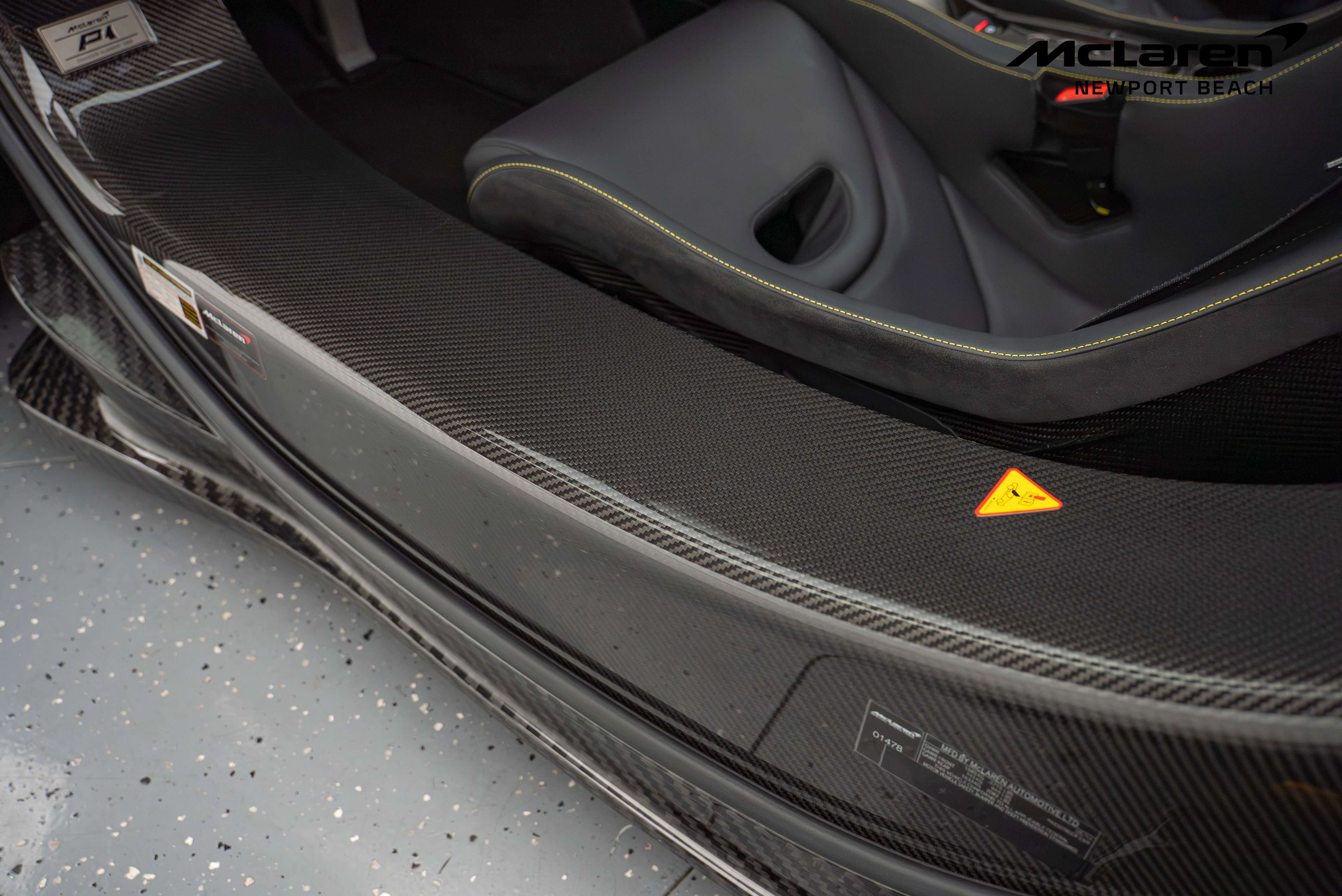 Used 2014 McLaren P1 photo 33