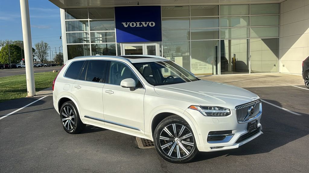 2023 Volvo Xc90 B6 Plus