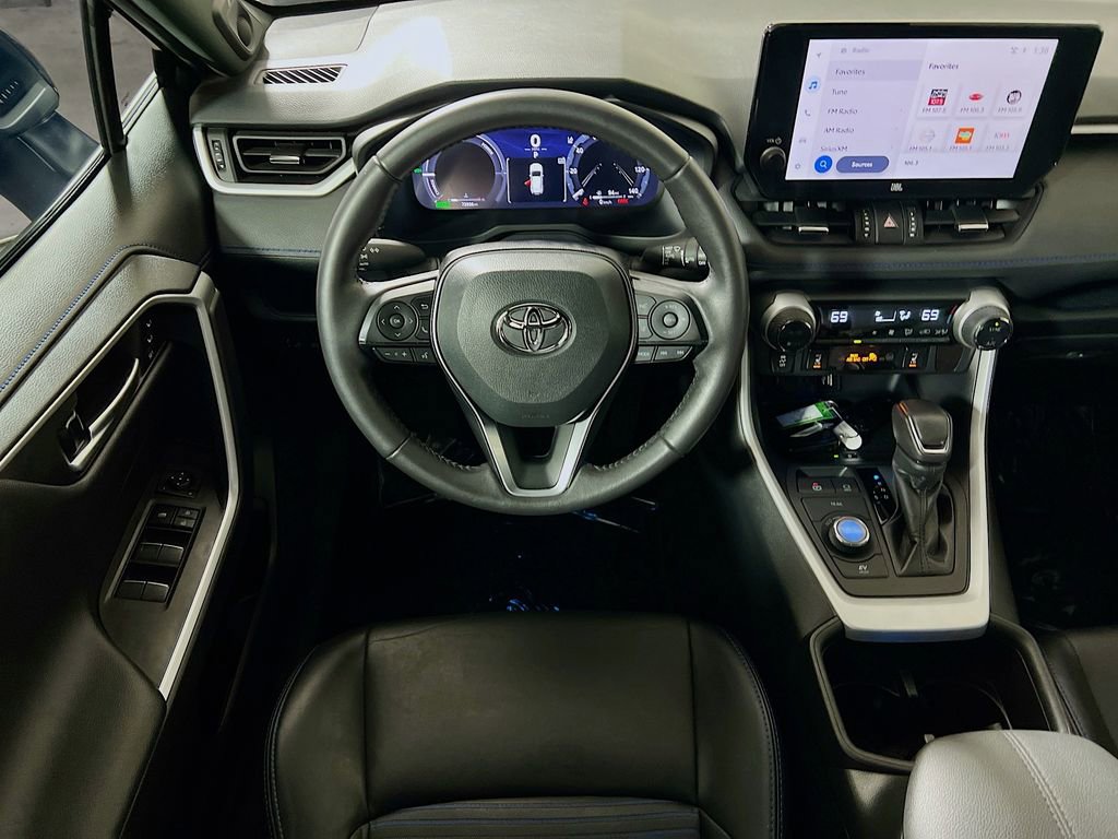 2024 Toyota RAV4 XSE