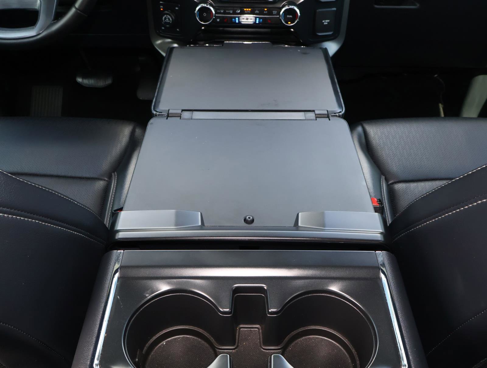 2025 Ford F150 Lariat