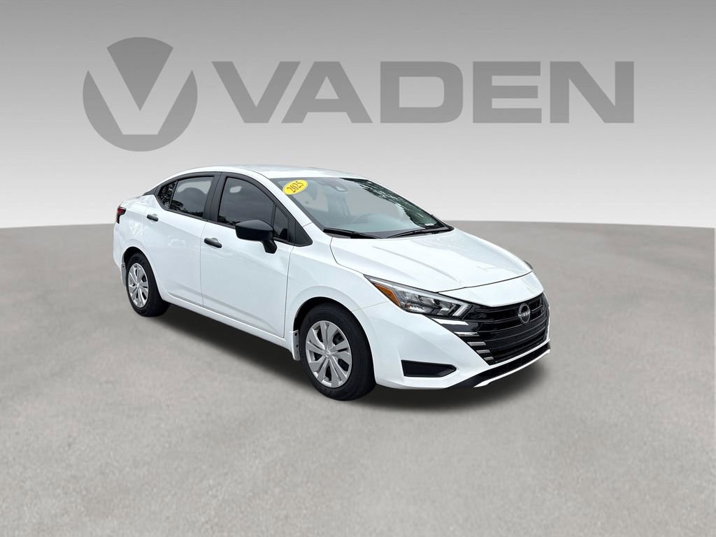 Used 2025 Nissan Versa S w/ Trunk Package