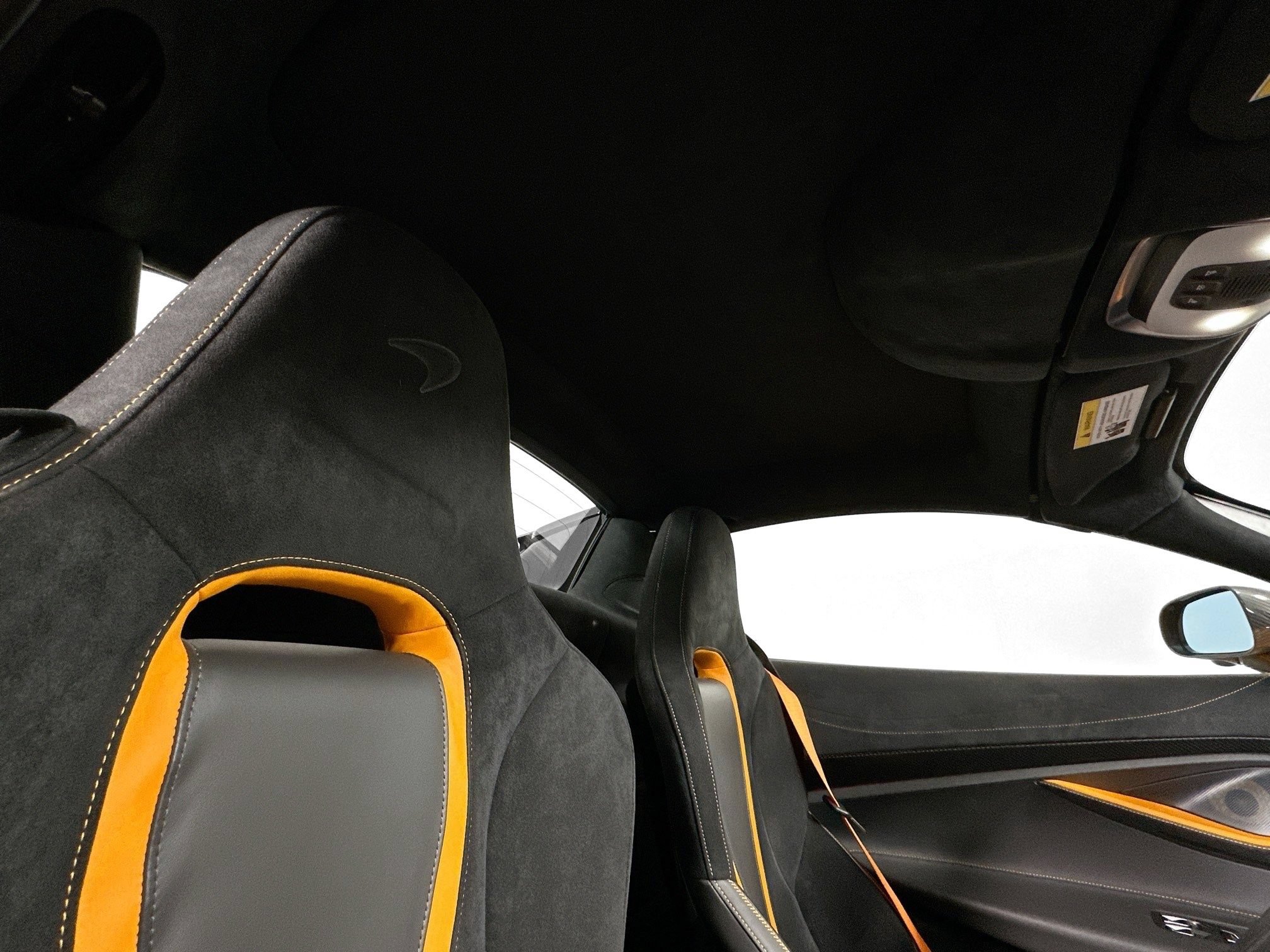 Used 2022 McLaren 720S Performance photo 19