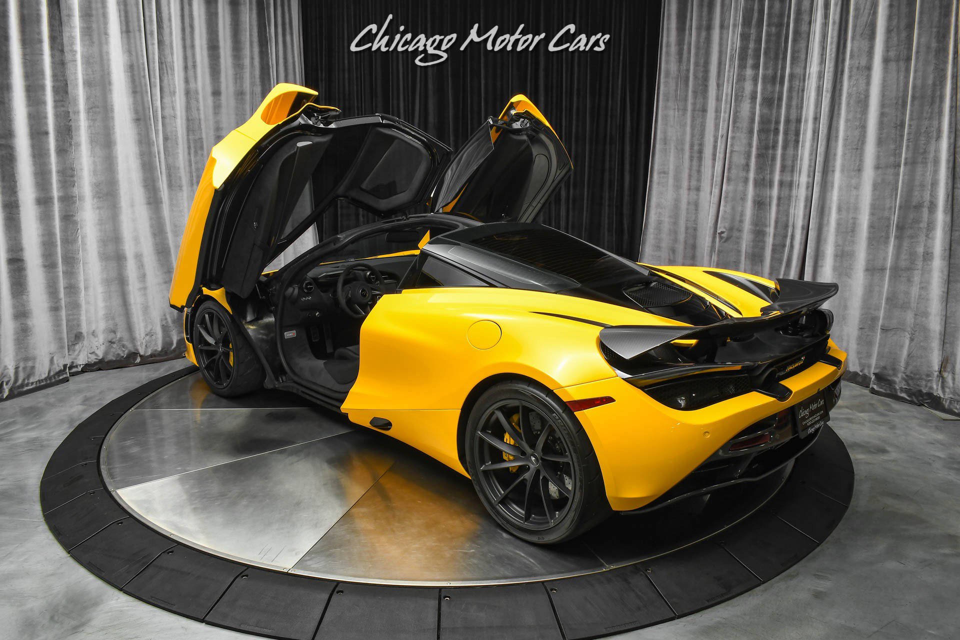 Used 2020 McLaren 720S Performance photo 41