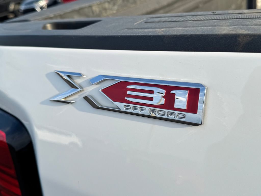 2024 GMC Sierra 2500 Pro