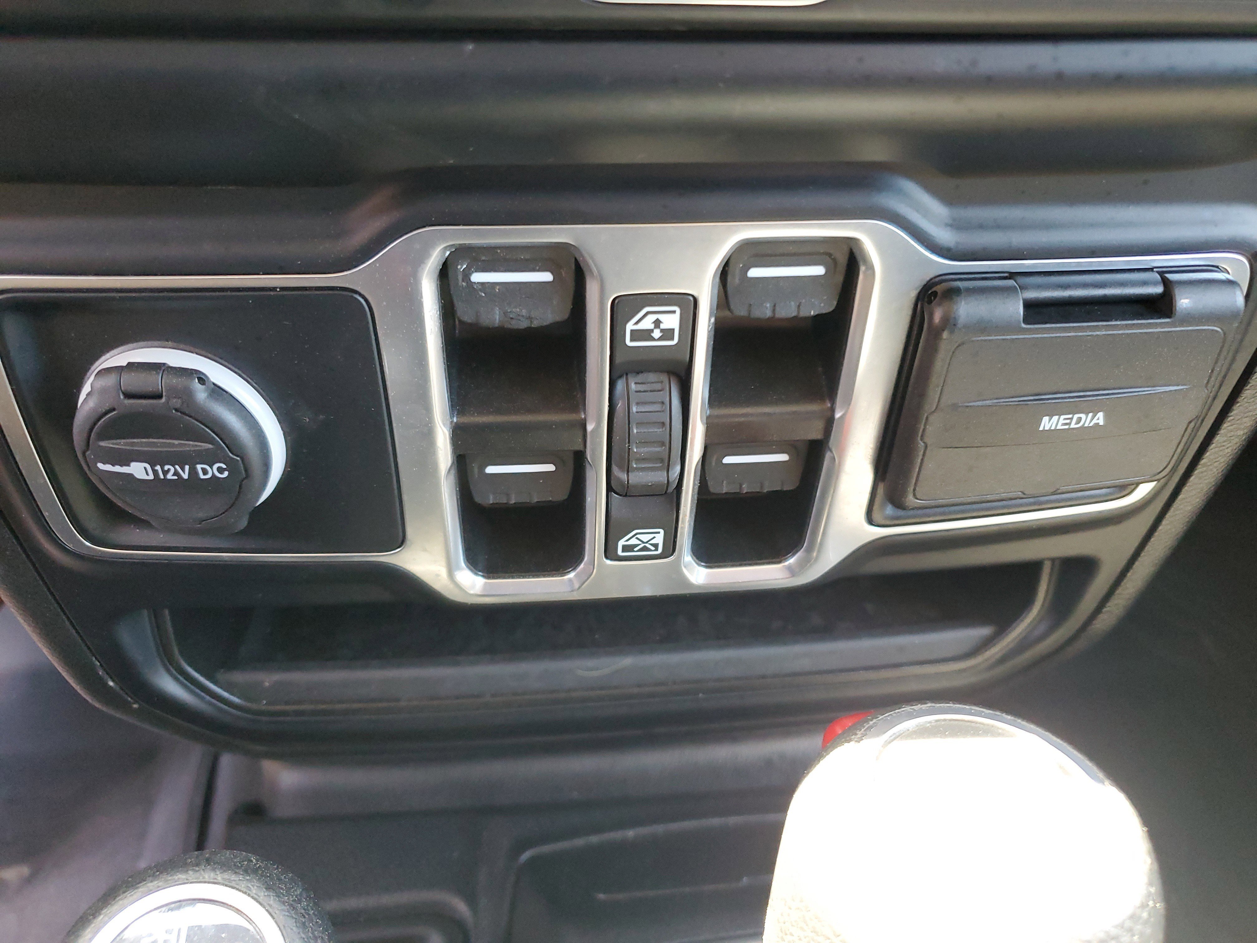 2023 Jeep Gladiator Willys