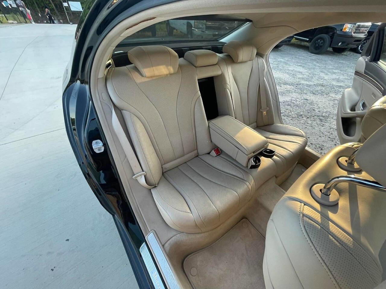 2014 Mercedes-Benz S 550 Sedan