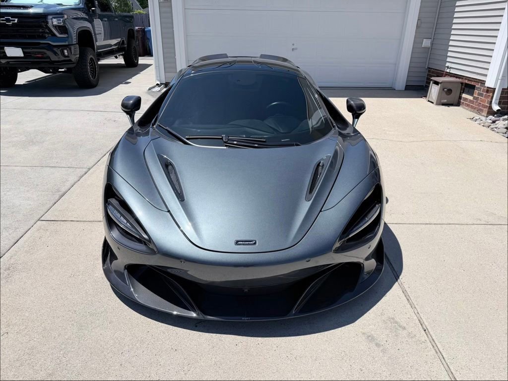 Used 2019 McLaren 720S photo 16