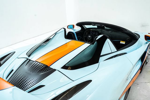 Used 2022 McLaren 765LT photo 24