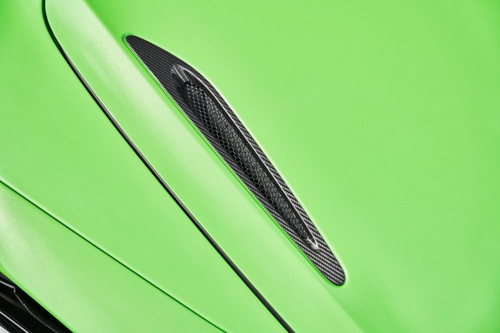 Used 2025 McLaren 750S Spider photo 8