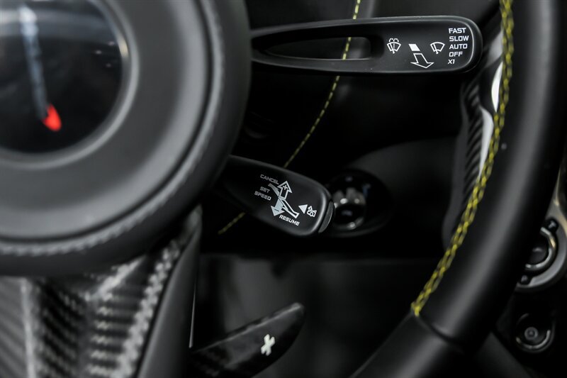 Used 2018 McLaren 720S photo 31