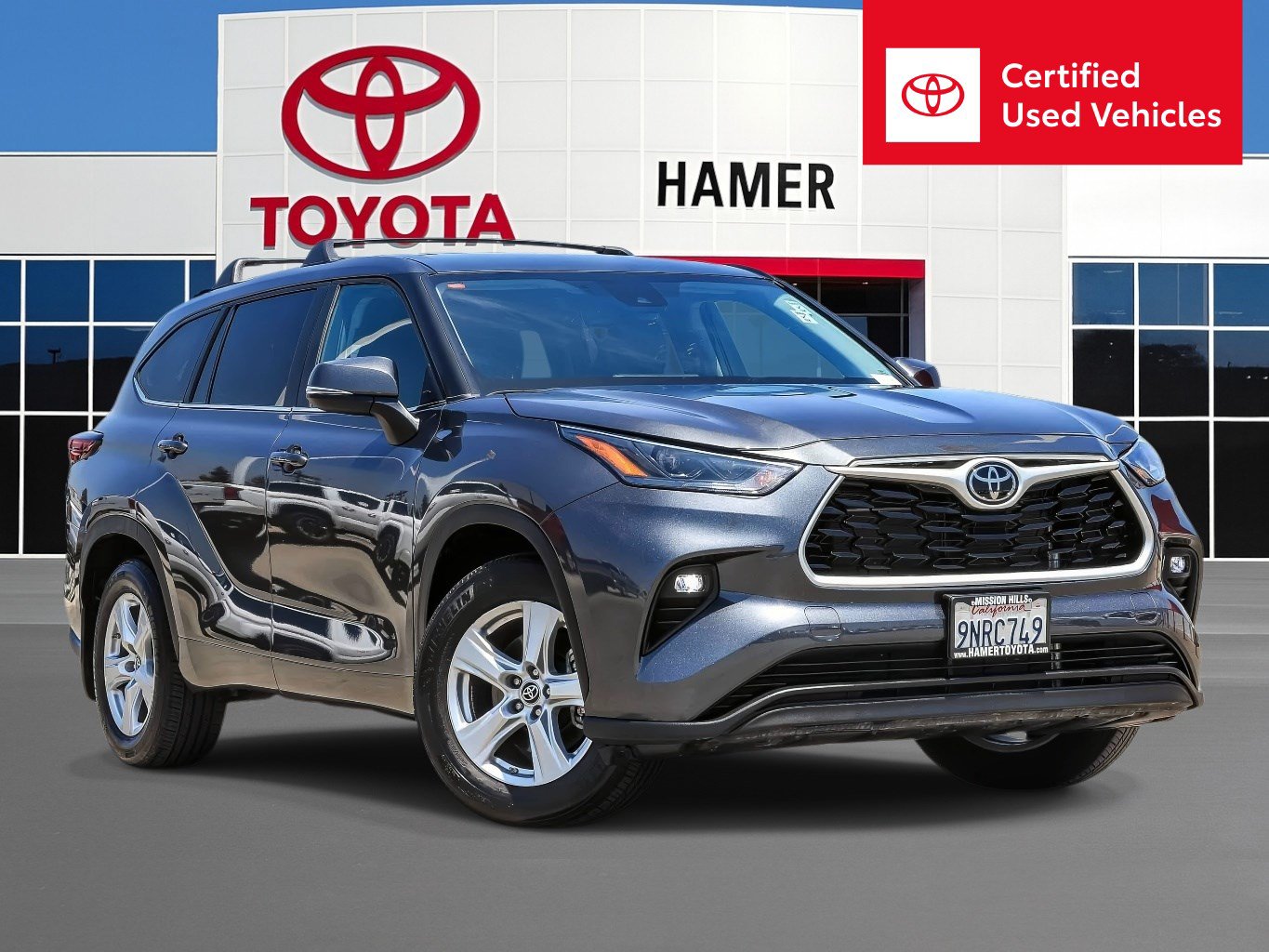 Certified 2024 Toyota Highlander LE