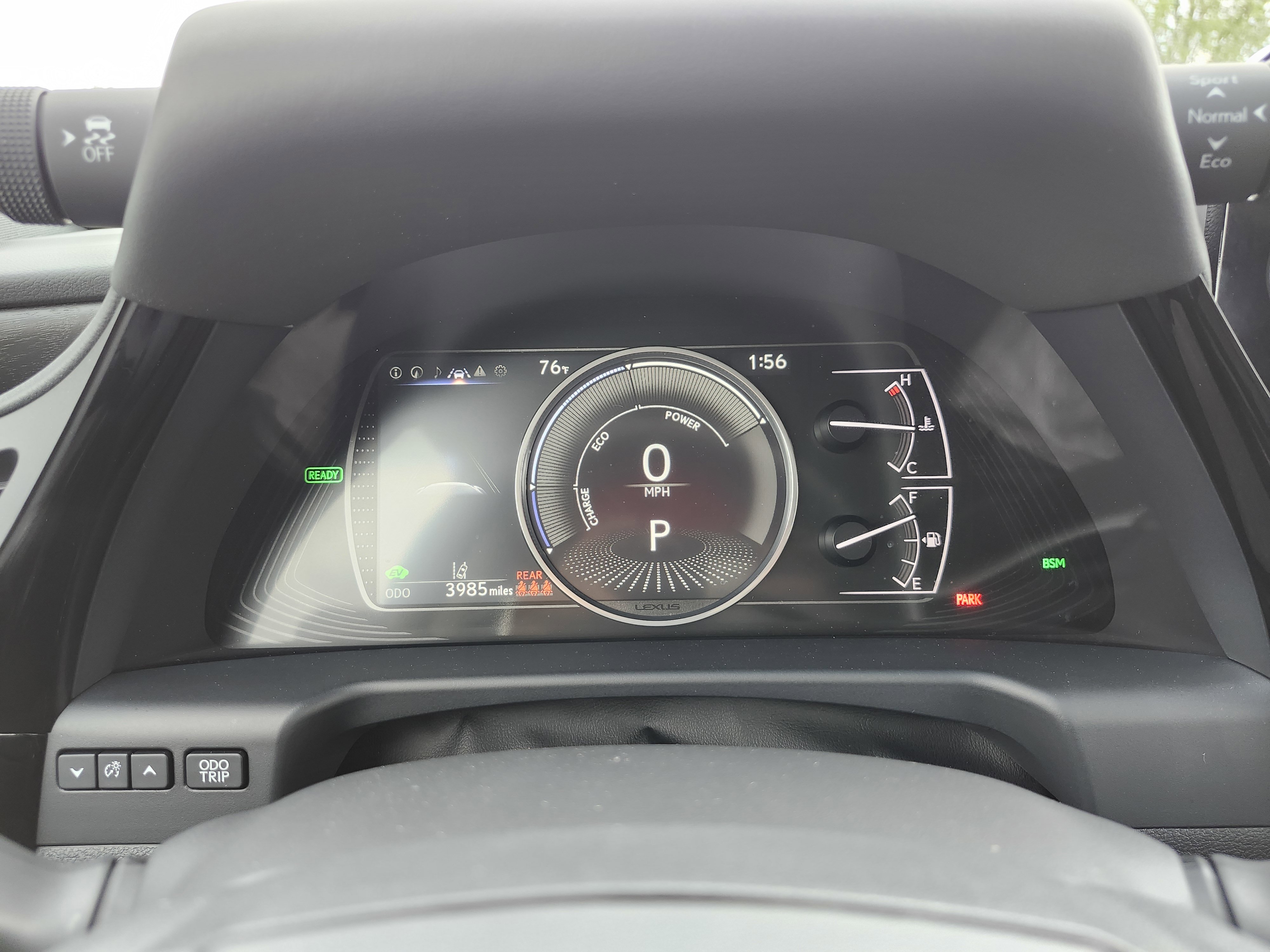 2025 Lexus ES 300h Ultra Luxury