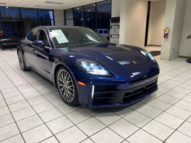 2024 Porsche Panamera 4