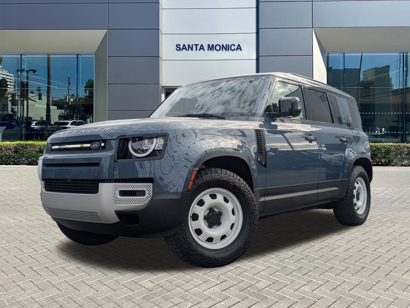 2023 Land Rover Defender 110 Standard